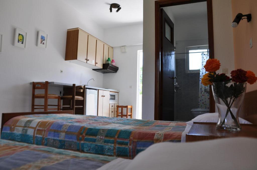 Marina Studios Sidárion Chambre photo
